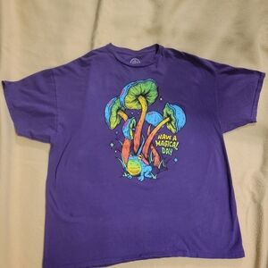 DOM Have A Magical Day Psychadelic Mushroom & From Purple T-shirt 3XL‎